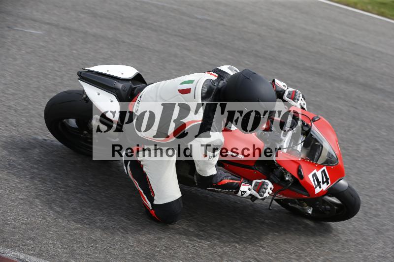 /Archiv-2024/21 14.05.2024 MAX Racing ADR/Gruppe rot/44